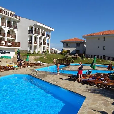 Kambani Bells Complex 4*